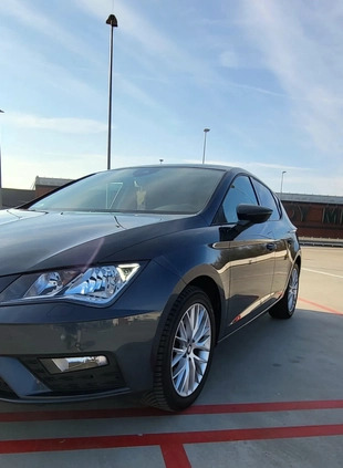 Seat Leon cena 63900 przebieg: 49000, rok produkcji 2020 z Łódź małe 211